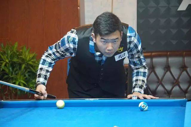 20度左右 20度左右