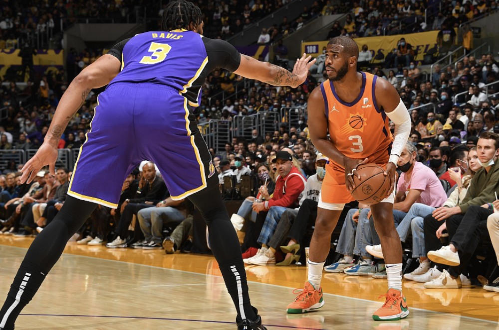 防守端对持 防守端对持