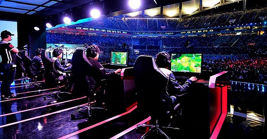 库里无可奈 库里无可奈